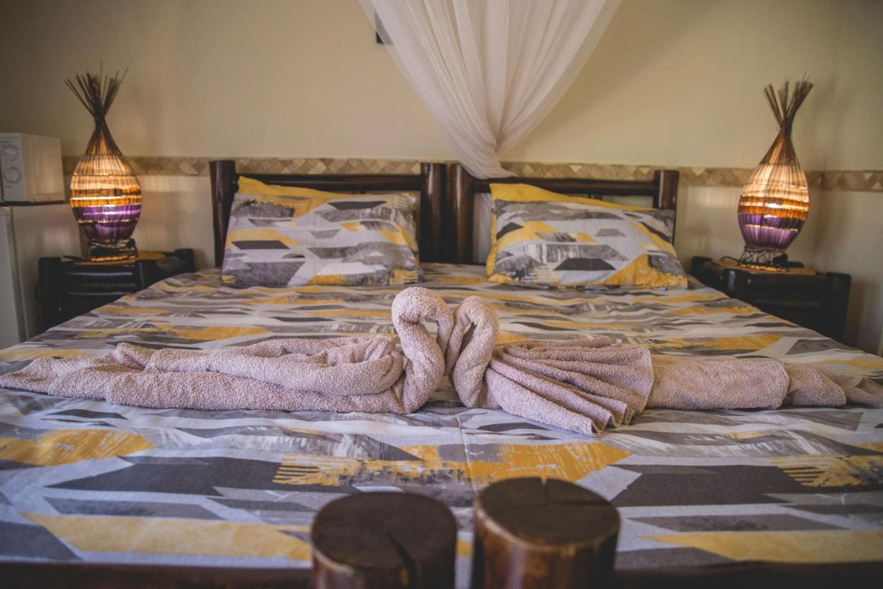 Thokozani Lodge ไวท์ริเวอร์ ภายนอก รูปภาพ